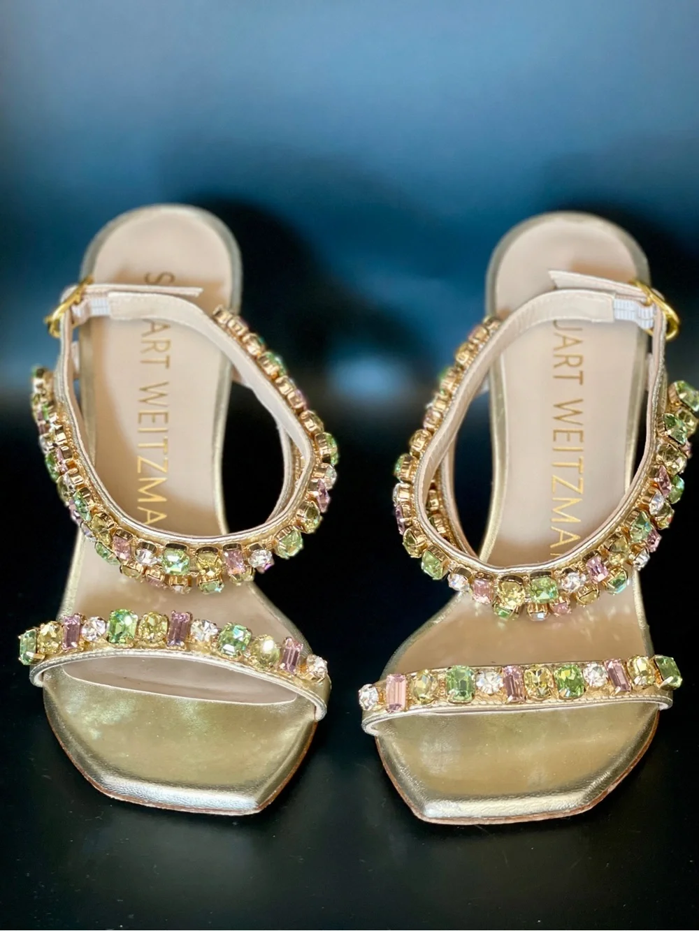 Stuart Weitzman Jaide 100 Gem Encrusted Metallic Sandal Gold Size 5